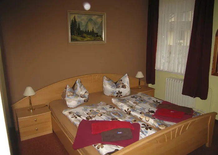 Πανσιόν Haus Vogelsang 3*