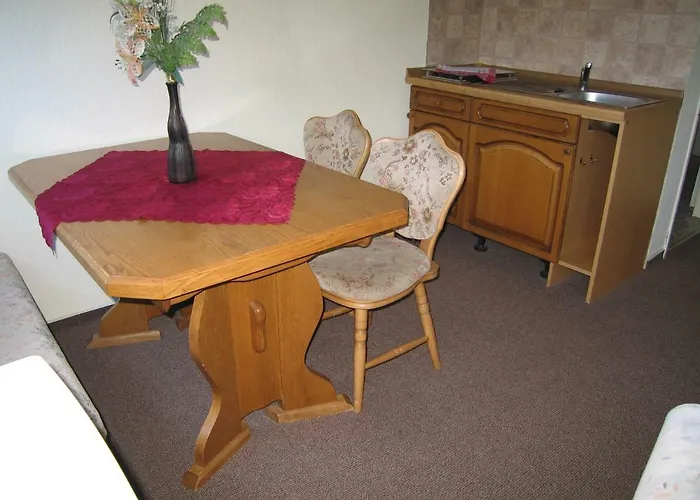 Πανσιόν Haus Vogelsang 3*