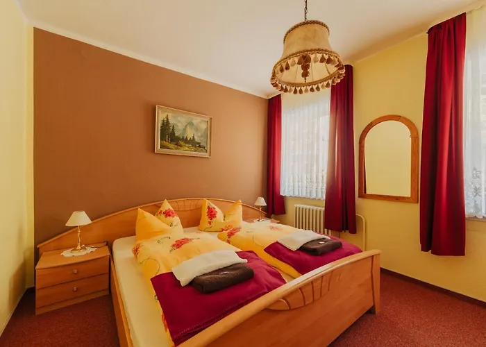 Πανσιόν Haus Vogelsang 3*